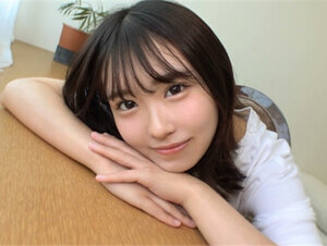 素人動画SIRO-5196 【美少女×にこにこ×恥じらい=最強】天真爛漫なミニマム美少女JDが彼氏以外と初H！ニコニコは恥ずかしさの裏返し