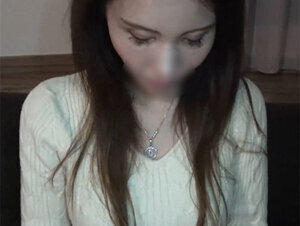 無修正FC2 PPV 4260302 【4K特典付き】【ハメ撮り・顔出し】専業主婦なのに美容にかけをかけすぎて散財した人妻は旦那に言われてパ