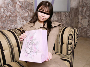 10musume 021524_01 天然むすめ 021524_01 Hカップ巨乳娘から告白！モテない男に最高のバレンタイン！細川洋子