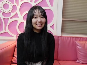 無修正FC2 PPV 4317137【初撮り】【顔出し】 家.族.の為に。。。笑顔の裏側は闇だらけ。明るい未来を信じて頑張るピチピチ.ム.ス.メ