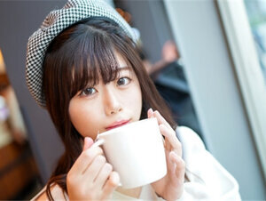 素人動画SIRO-5248 「ガンガンに責めてほしいです・・・。」薬学部で勉学に励んでいる才女子大生が登場！チ○ポで突けばアへ顔になり我