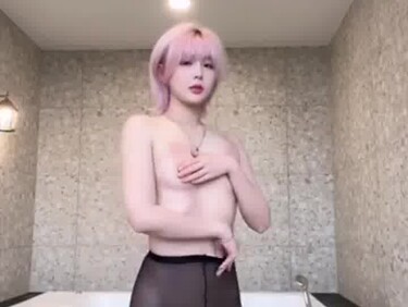 빈유지만 개꼴보장 코스플레이어