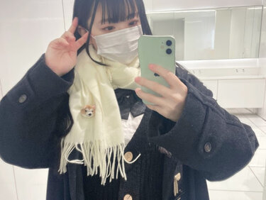 無修正FC2 PPV 4631559 【100万人に1人】”奇跡のHカップ18歳” 超清純美女にピル無し生中出し。制服姿で初出演　約80分間の4K高画質希少映像