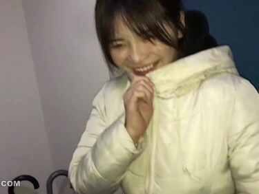 無修正FC2 PPV 4679317 【無修正】【顔出し】【潮吹き】スタイル抜群のぶっ壊れ美人人妻と真昼間から楽しむ秘密の情事最終章