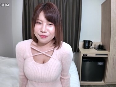 無修正FC2 PPV 4690238 顔出し素人さんがえっちな事をしにやってきた！ケース＃83　爆乳ドスケベOLが大暴れ！包み込みパイズリで発射寸前