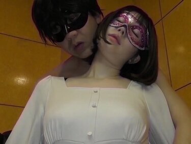 無修正FC2 PPV 4692064 【5日間限定500ptオフ・中出し】止められない性欲の誘惑に負けて股を開く32歳熟妻　快楽へ墜ちていく体は罪の意識を超えていく