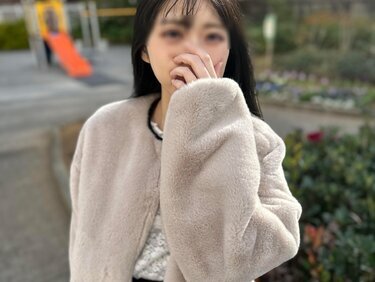 無修正FC2 PPV 4708246 身長148cmの小柄で華奢なOLが「精子ちょーだい」と中出し懇願！白い柔肌とスレンダースタイルに激ピストンで狂