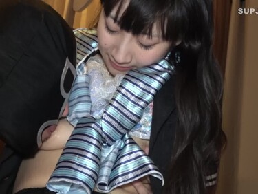 無修正FC2 PPV 4739124 【無修正】【顔出し】某S□Sでエン上してしまった人妻再来。CA風コスプレで乱れる姿は官能的で美しかったので中出し