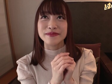 無修正FC2 PPV 4743439 【初撮り/個撮】元地下アイドル。金融機関の受付嬢ゆうこちゃん24歳 勃起乳首や美尻を晒されながら生チポを激挿入