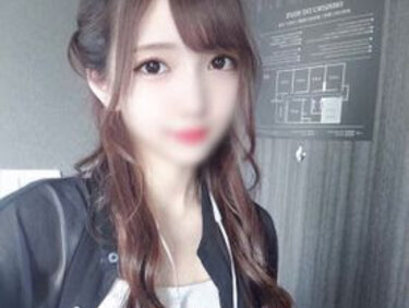 無修正FC2 PPV 4754600 【顔出し】波瑠似のおっとり綺麗系スレンダー美女りさちゃんの恥じらう姿に硬直キモおじチンポ怒りのピストン