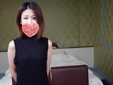 無修正FC2 PPV 4779559 （高画質特典・本編顔出し・無修正）アダルトビデオに出たい２４歳素人、面接後中出ししてあげました