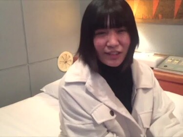 無修正FC2 PPV 4787798 【先着30名500円オフ】はるか18歳_2・顔射インタビュー（11）。「おさんごめんなさい」あのアイドル級逸材っ子