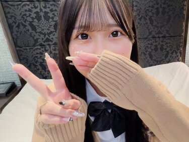 無修正FC2 PPV 4790487 【完全素人個撮】感じやすい色白むっちりボディと笑顔が最高にカワイイので思わず中出ししちゃいました[セイ服Ver.