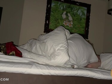 無修正FC2 PPV 4840871 美人人妻と禁断の本番後ガチ生ハメセックス解禁 IMEDAMAFC2